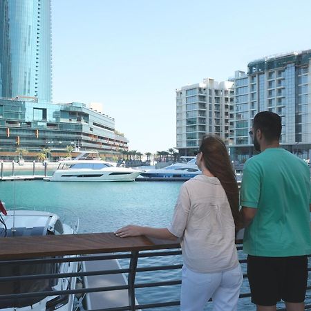 Charthouse Bahrain Hotel Al-Manamah Bagian luar foto Marina Walk