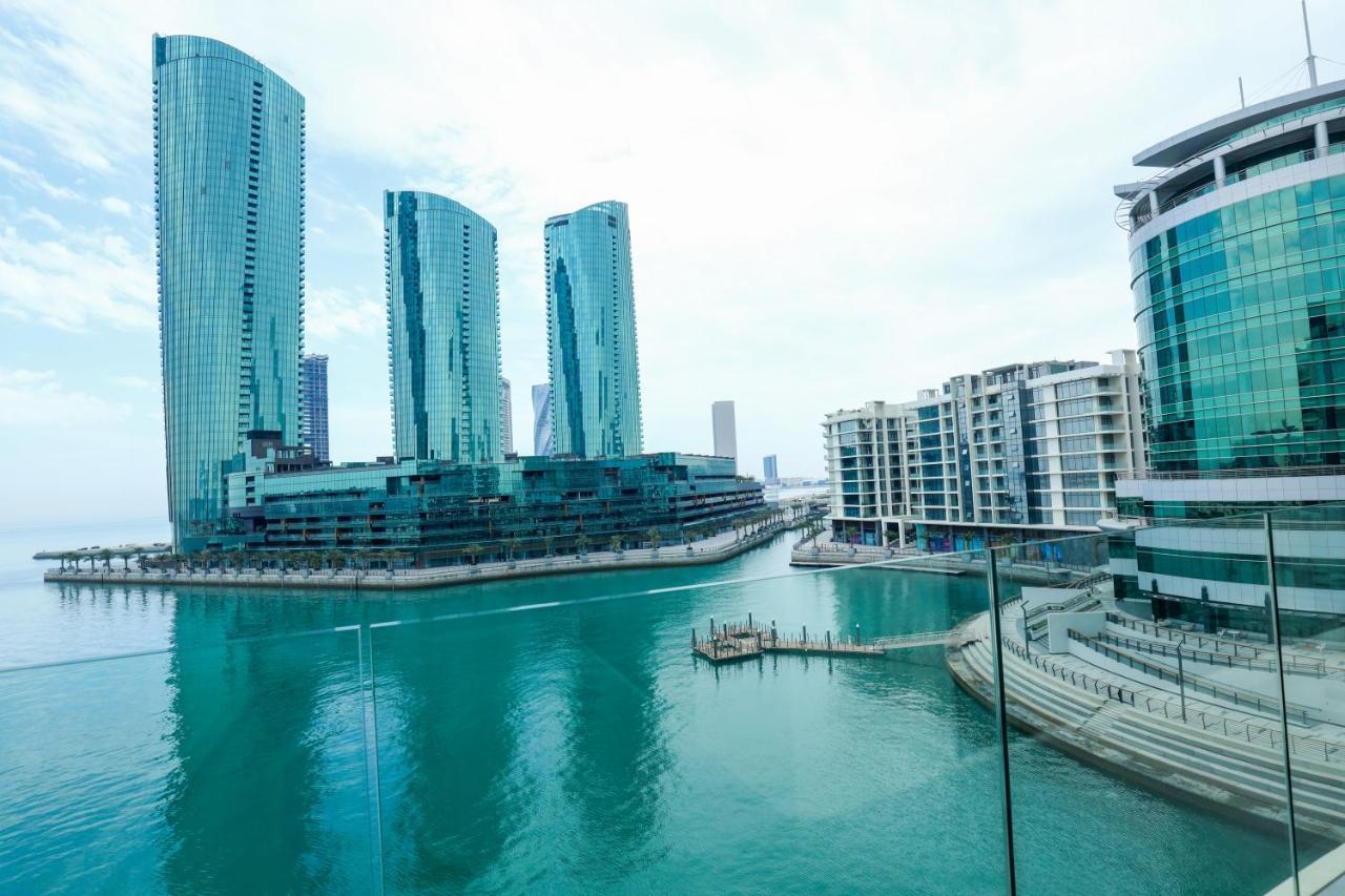 Charthouse Bahrain Hotel Al-Manamah Bagian luar foto The residential complex of Al Bandar