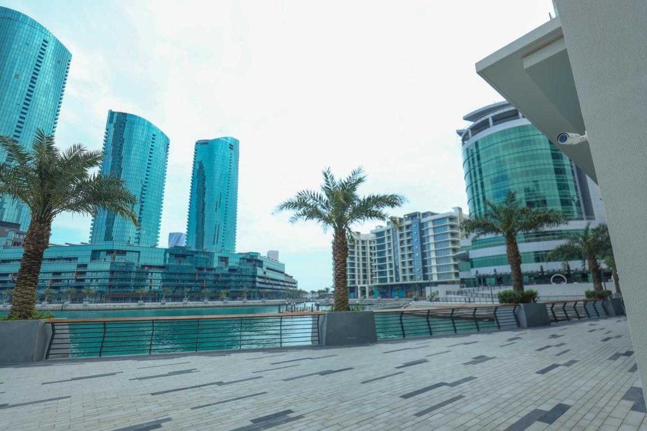 Charthouse Bahrain Hotel Al-Manamah Bagian luar foto The Marina