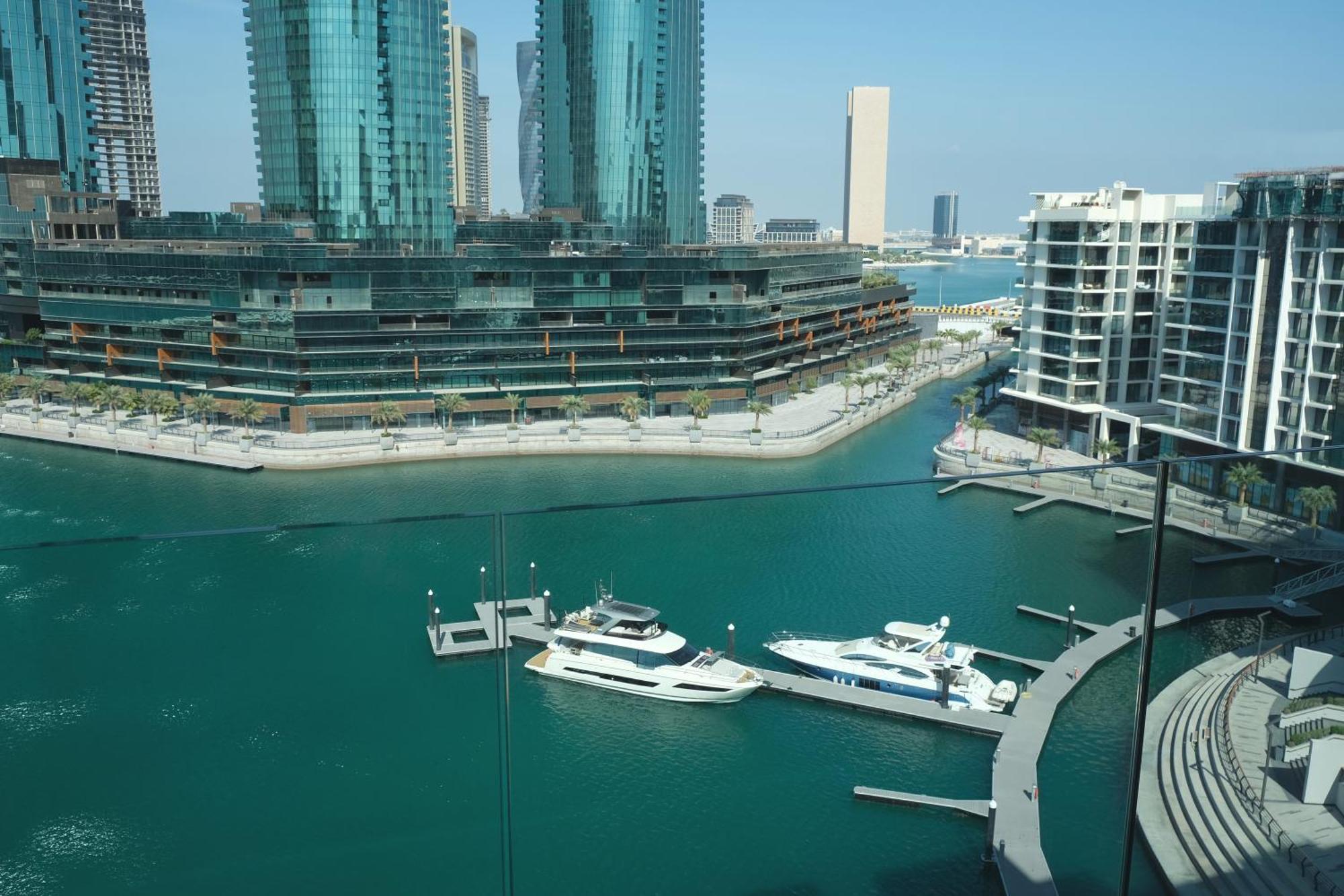 Charthouse Bahrain Hotel Al-Manamah Bagian luar foto The Marina